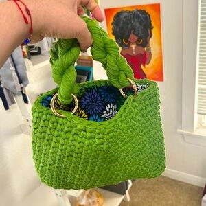 Crochet handbag
